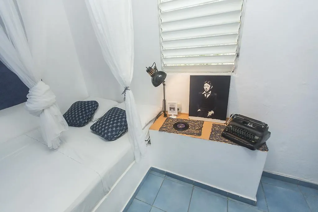 Hostal Tierra Plana Santo Domingo 0*,